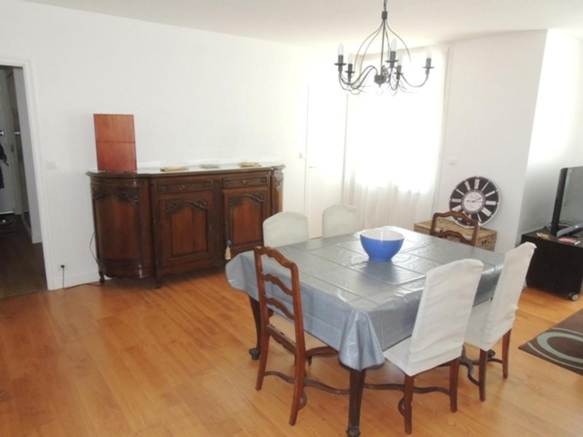 Appartement T3 Confortable A 300M Plage, Terrasse, Proche Commerces Et Marche Central - Fr-1-71-51 Royan Luaran gambar
