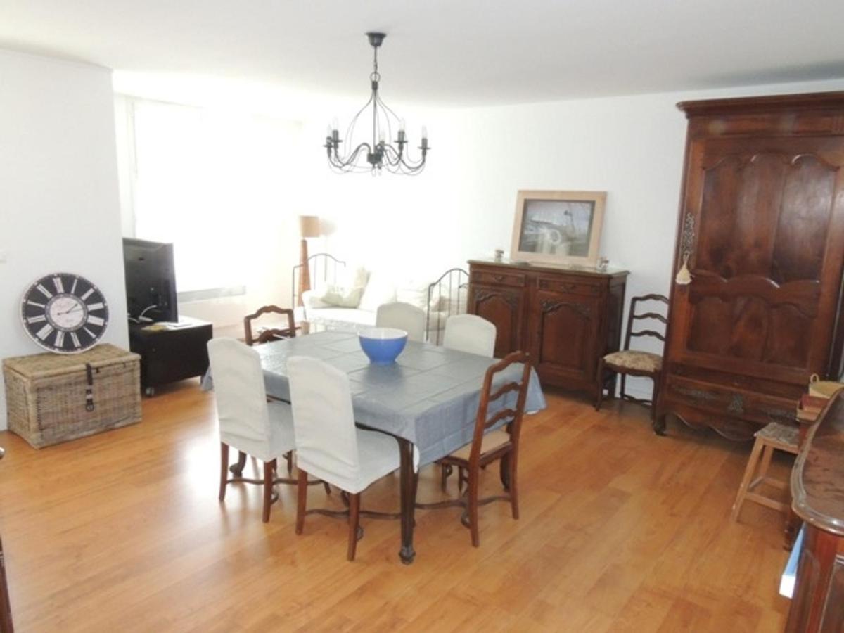 Appartement T3 Confortable A 300M Plage, Terrasse, Proche Commerces Et Marche Central - Fr-1-71-51 Royan Luaran gambar
